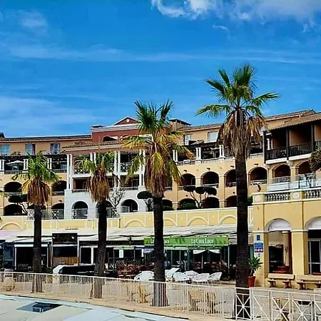 Cap Esterel Vue Et Climatisation Bat E1 303 Face Aux Piscines Apartmán