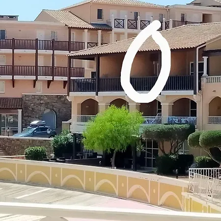 Cap Esterel Vue Et Climatisation Bat E1 303 Face Aux Piscines * Saint-Raphaël